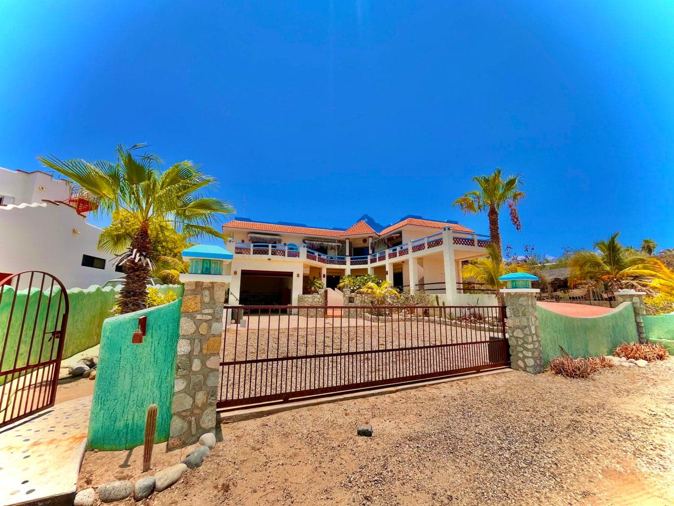 Playa Victoria, Casa De Mana, East Cape
